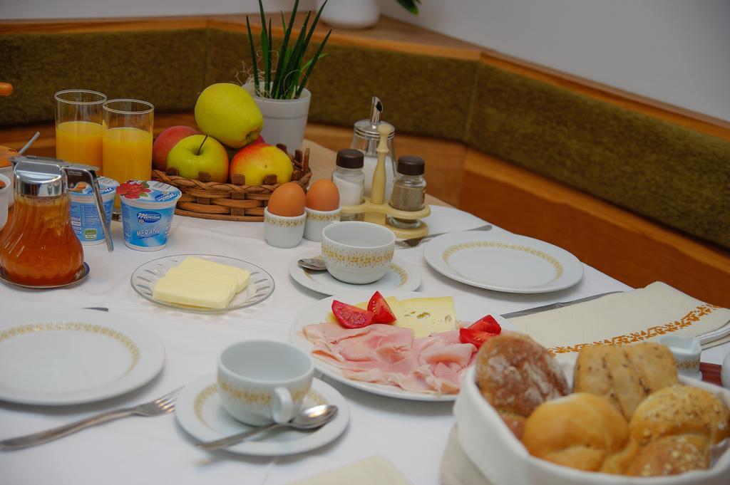Haus Sonnegg Apartment Марленго Екстериор снимка