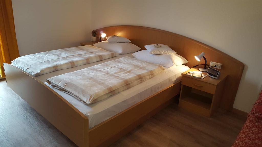 Haus Sonnegg Apartment Марленго Екстериор снимка